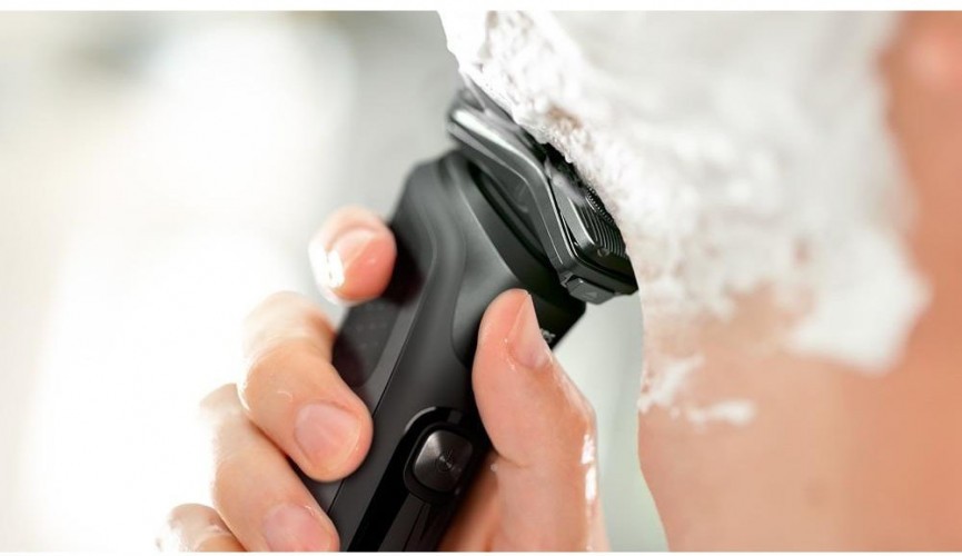 Электробритва Philips S 5588/38