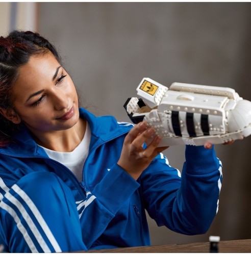 Конструктор LEGO Creator Expert 10282 adidas Originals Superstar