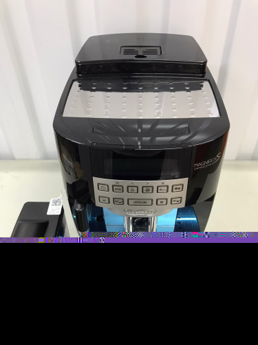 Кофемашина DeLonghi ECAM 22.360.B (Как новый)