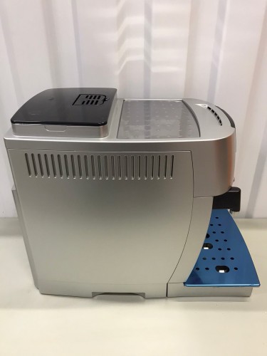 Кофемашина DeLonghi ECAM 22.360.S (Как новый)