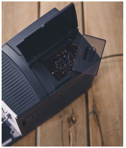 Кофемашина Nivona 560 белый