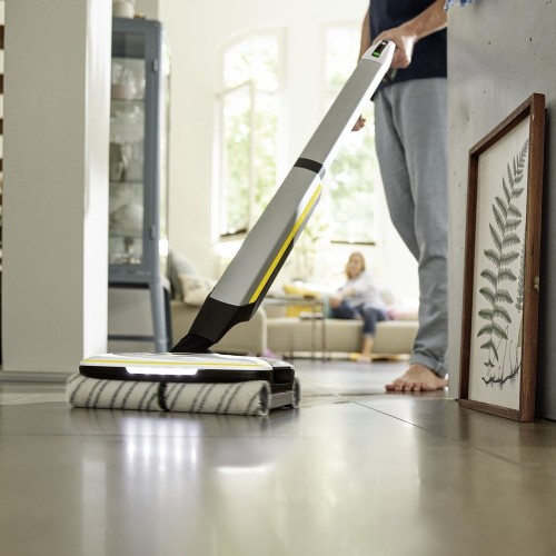 Аппарат для влажной уборки Karcher FC 7 Premium (1.055-760.0)