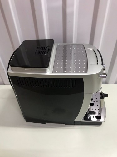 Кофемашина DeLonghi ECAM 21.117.SB (Как новый)