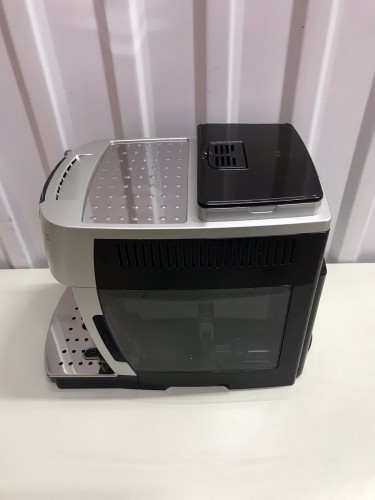 Кофемашина DeLonghi ECAM 21.117.SB (Как новый)